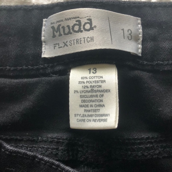 Mudd Black Denim Fix Stretch Shorties - Picture 3 of 3